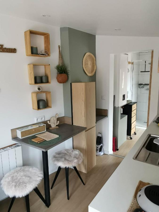 Le Cabanon Appartement Meneslies Buitenkant foto